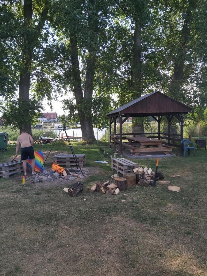 Kemping Pod Topolami Górkło Exteriör bild